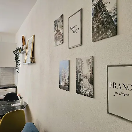 アパート Charme A Ideal For 3p *